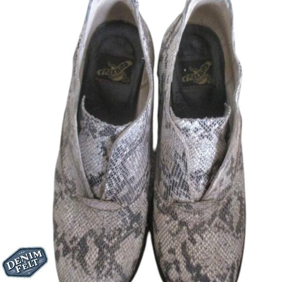 FREE BIRD Women’s SADIE BOOTIES/Boots IN WHITE PYTHON | PRELOVED!! - Picture 6 of 13